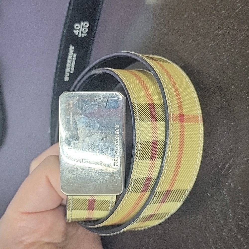 Burberry belt